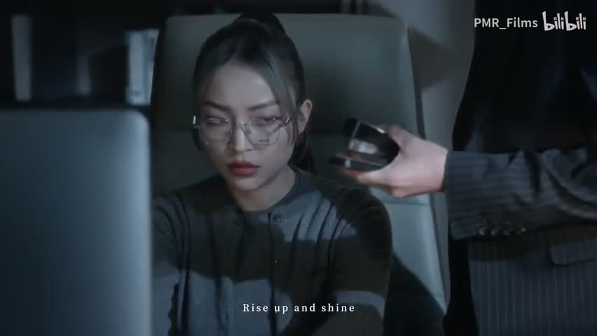 VAVA《独一无二》 footage 9