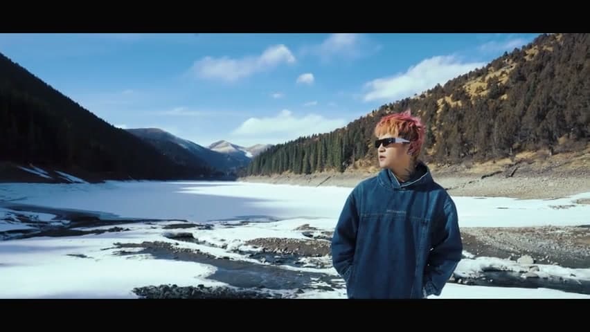 罗言《孤独满月球》 footage 12