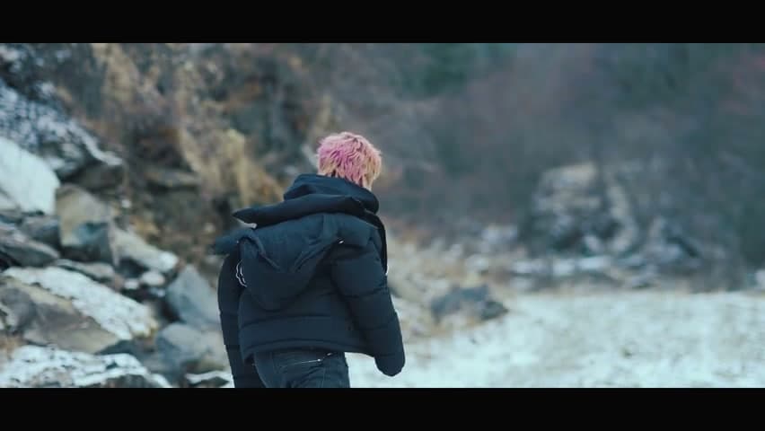 罗言《孤独满月球》 footage 18