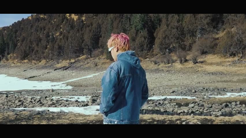 罗言《孤独满月球》 footage 26