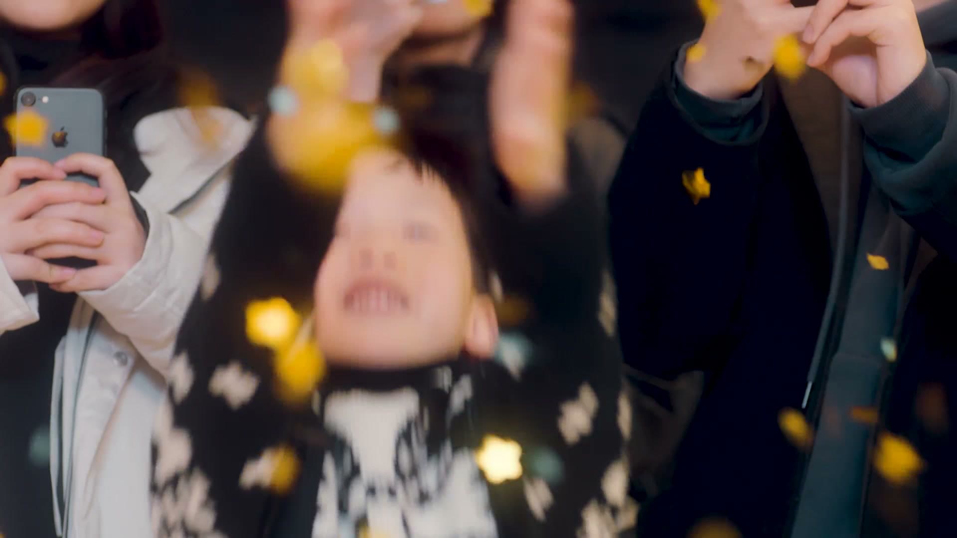 成都IFS星耀许愿季 footage 24