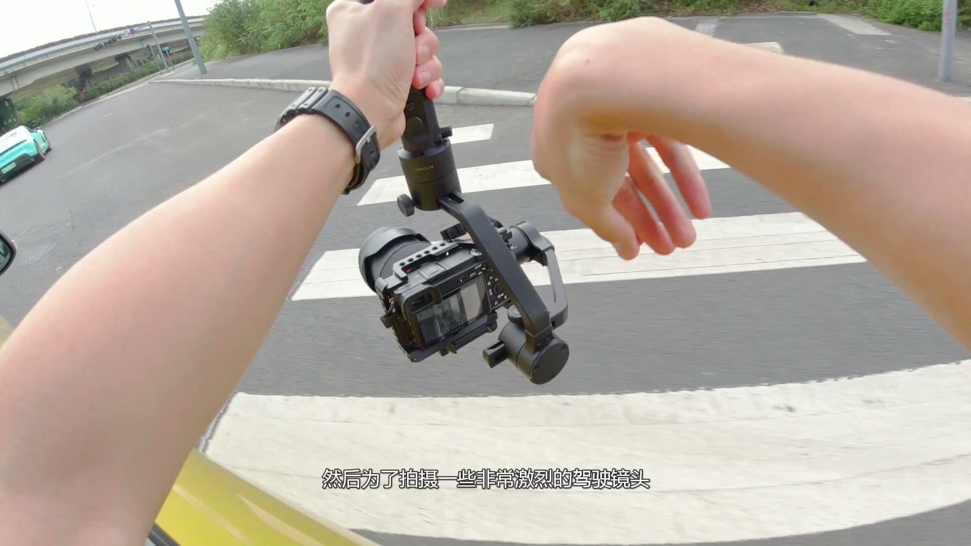 25岁无房无存款，只有一台10年的福克斯ST，但我每天开心得飞起！ footage 7