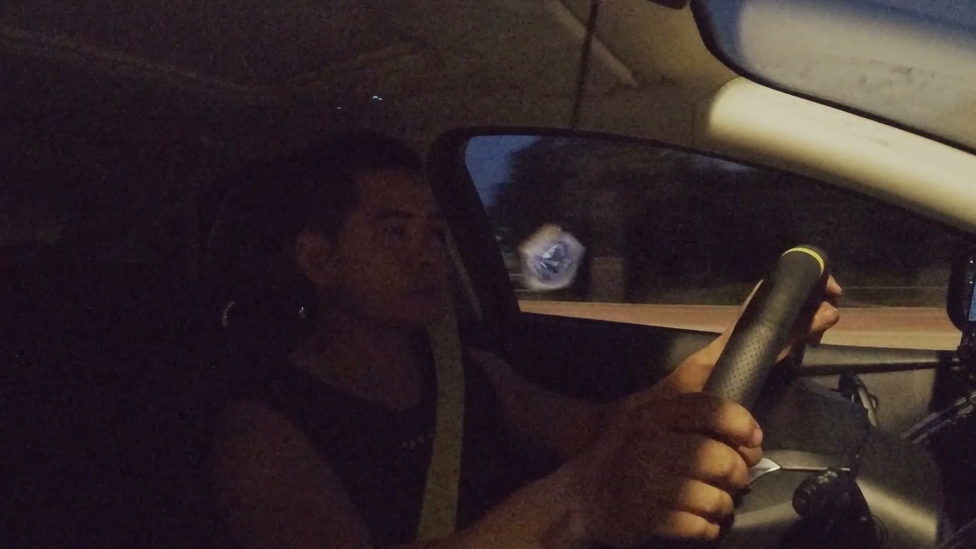 25岁无房无存款，只有一台10年的福克斯ST，但我每天开心得飞起！ footage 20