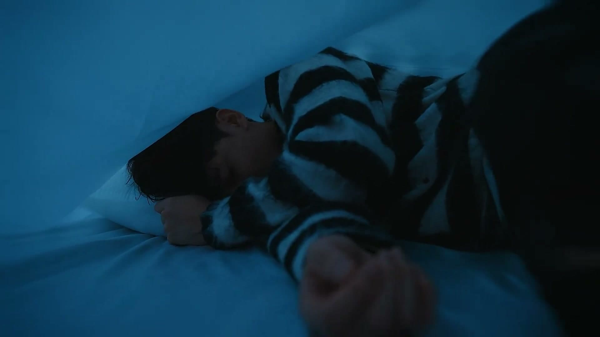 Skii-Dir cut彩色 footage 9