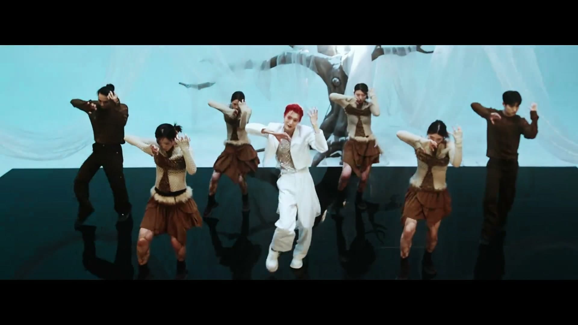 《Like an Animal》—孙滢皓Official Music Video footage 21