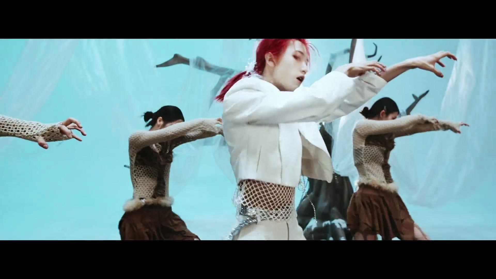 《Like an Animal》—孙滢皓Official Music Video footage 22