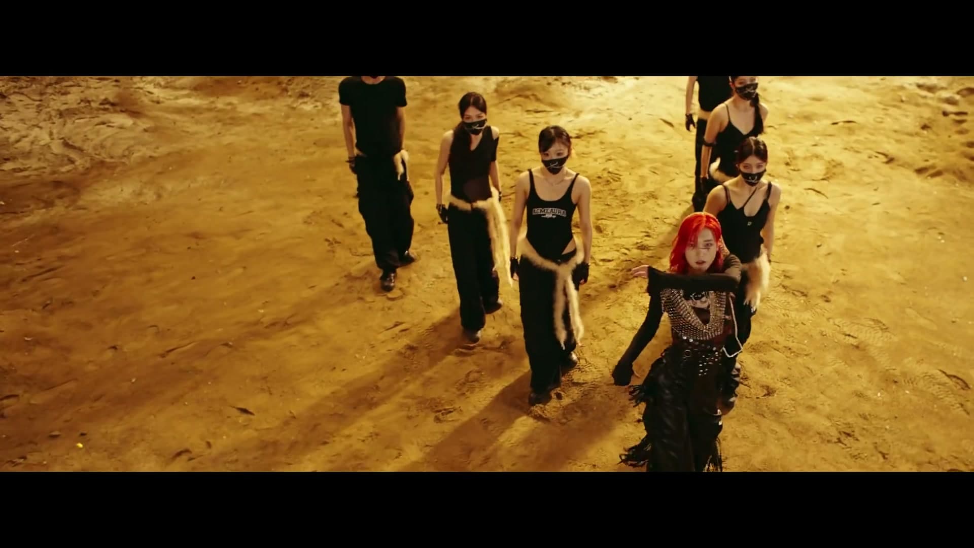 《Like an Animal》—孙滢皓Official Music Video footage 24